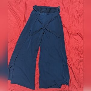 Large/Extra Large Women's Pants